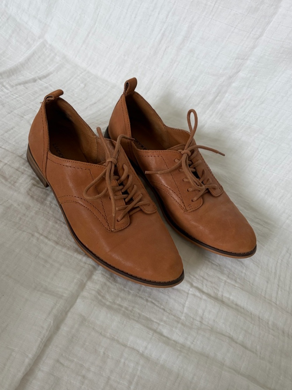 Lucky Brand Women's Tan Leather Lace-Up Flats